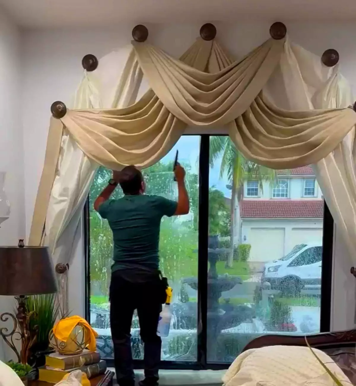 Miami’s Coolest Homes Start Here: Premium Residential Window Tinting.
